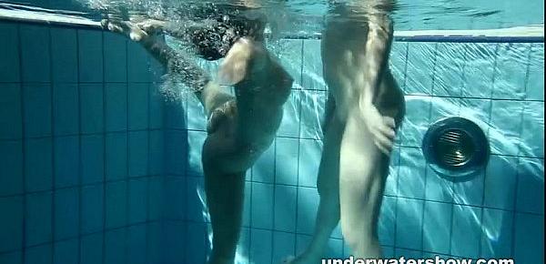  Zuzanna and Lucie playing underwater